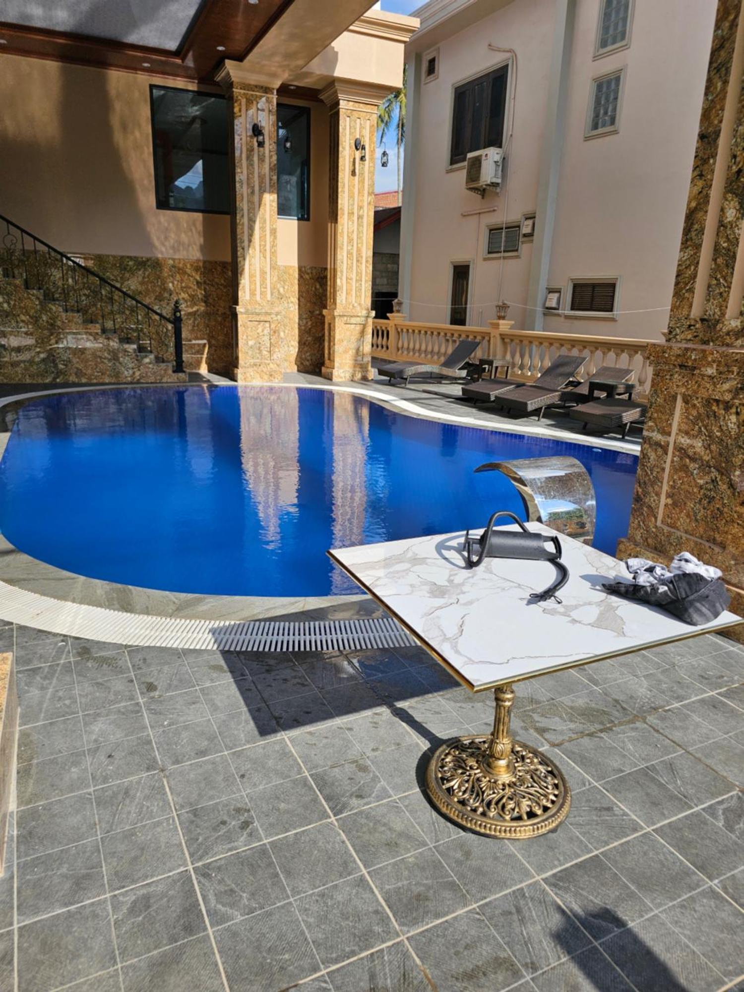 Sky Hotel Ванг-В'єнг Екстер'єр фото